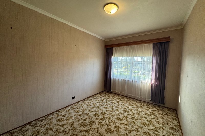 Photo - 87 Vermont Avenue, Corio VIC 3214 - Image 5