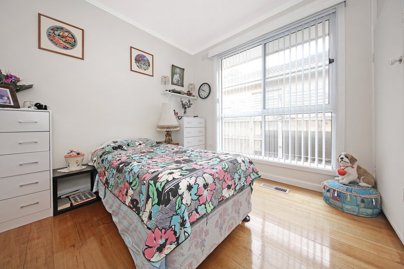 Photo - 87 Victor Road, Bentleigh East VIC 3165 - Image 7