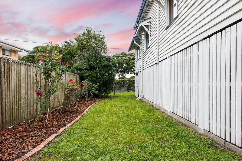 Photo - 87 Victoria Street, Fairfield QLD 4103 - Image 12