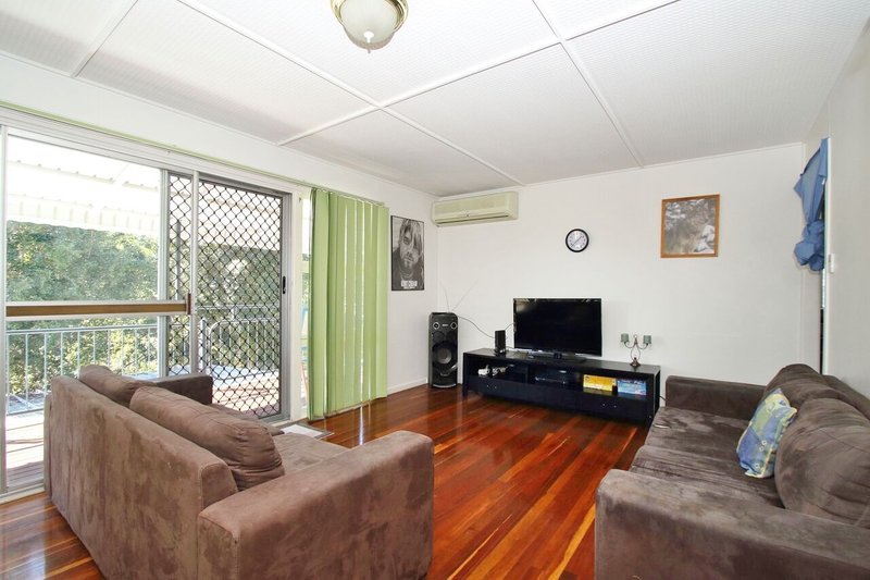 Photo - 87 Wildey Street, Raceview QLD 4305 - Image 2