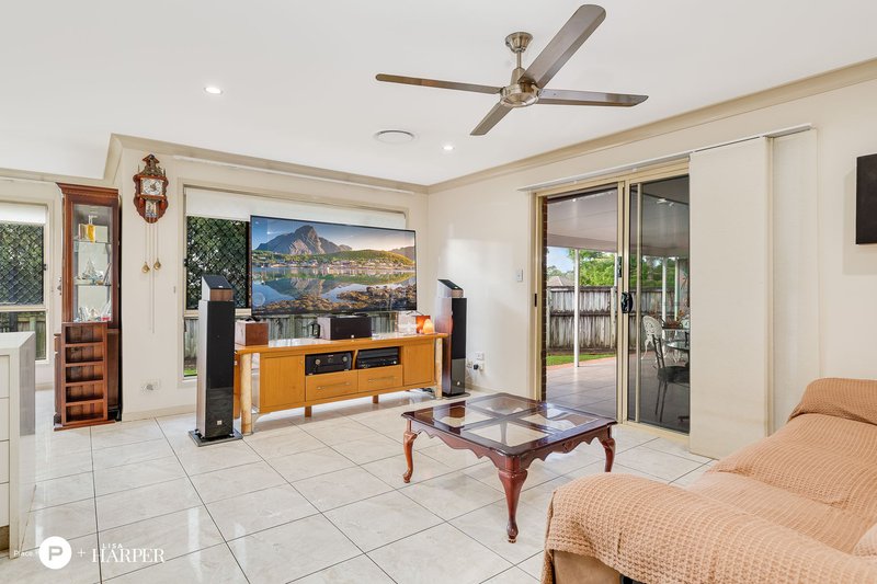 Photo - 87 Williams Street, Wakerley QLD 4154 - Image 7