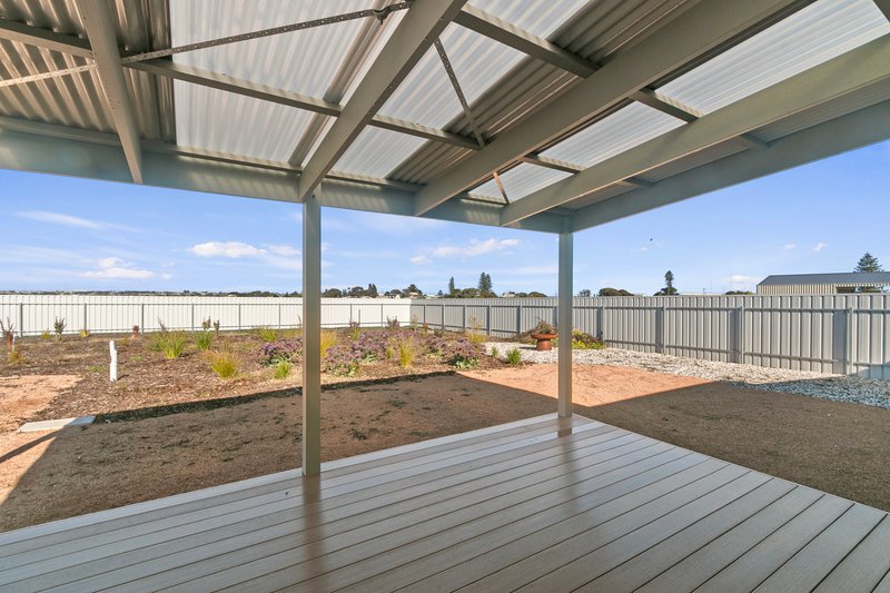 Photo - 87 Woodforde Drive, North Beach SA 5556 - Image 12