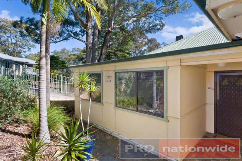 Photo - 870 Henry Lawson Drive, Picnic Point NSW 2213 - Image 2