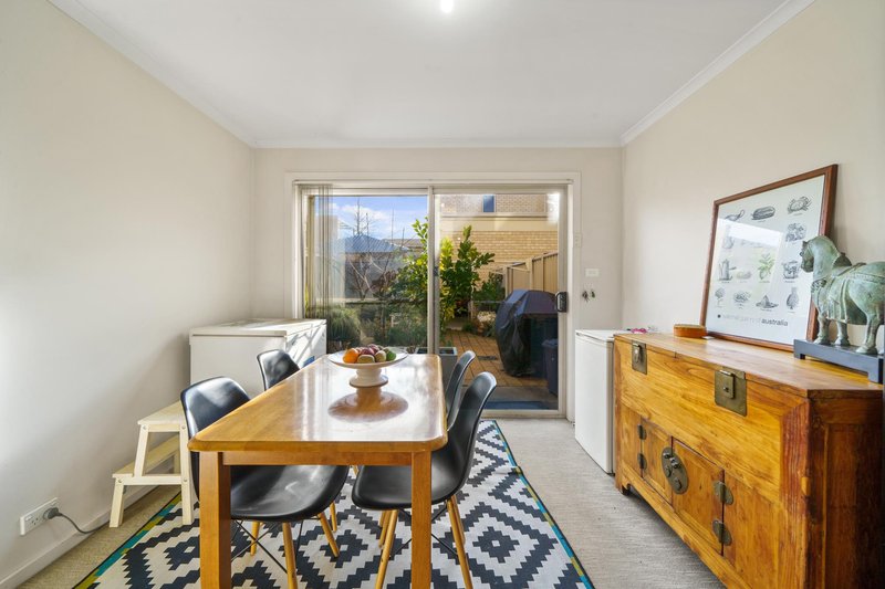 Photo - 8/70 Kings Canyon Street, Harrison ACT 2914 - Image 5