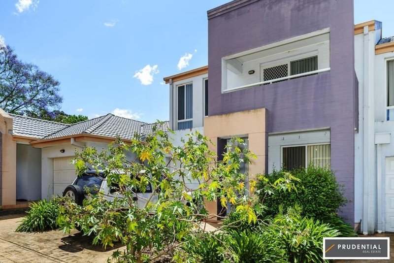 8/72 Parliament Road, Macquarie Fields NSW 2564