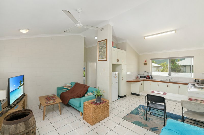 Photo - 8/73-75 Little Pease Street, Manoora QLD 4870 - Image 4