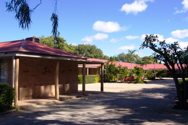 Photo - 8/73 Borilla Street (Rosebank) , Emerald QLD 4720 - Image 2