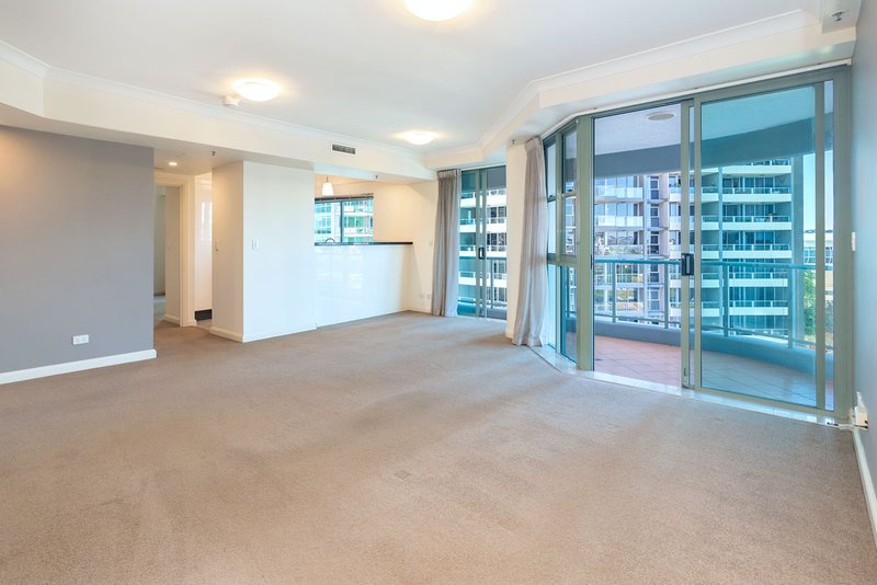 Photo - 87/35 Howard Street, Brisbane City QLD 4000 - Image 6