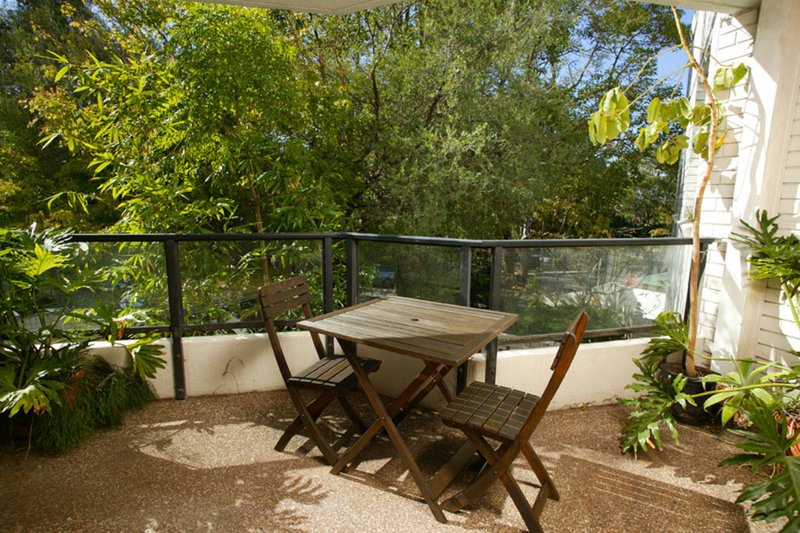 Photo - 8/74 Murdoch Street, Cremorne NSW 2090 - Image 3