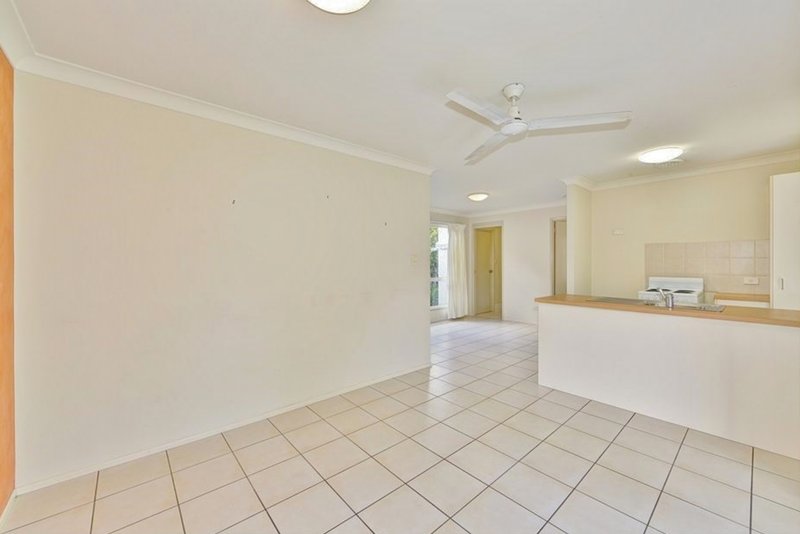 Photo - 8/75 Sylvan Drive, Moore Park Beach QLD 4670 - Image 7