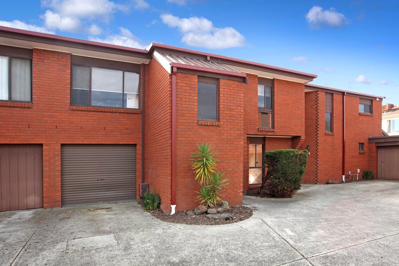 8/76-80 Parer Road, Airport West VIC 3042