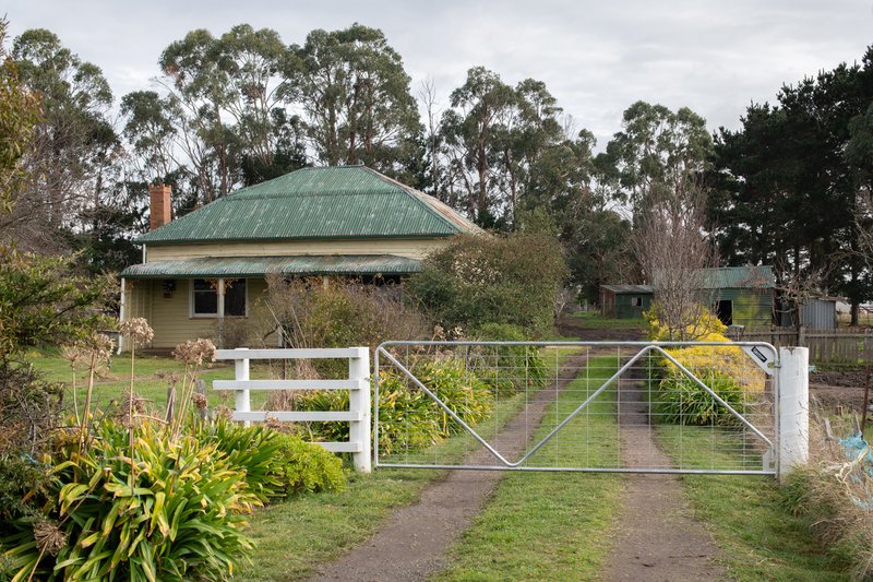 876 White Hills Road, Evandale TAS 7212