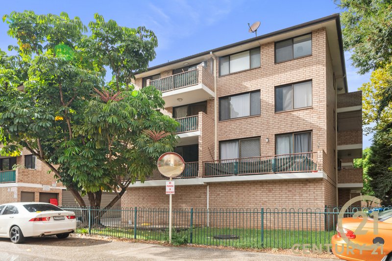 8/77 Memorial Avenue, Liverpool NSW 2170