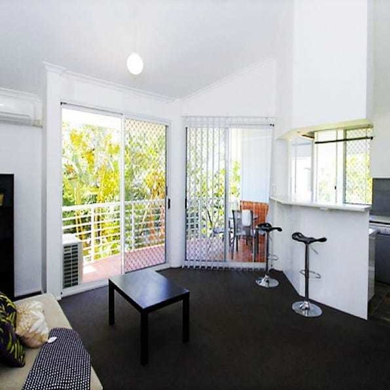 Photo - 8/77 Sherwood Road, Toowong QLD 4066 - Image 4