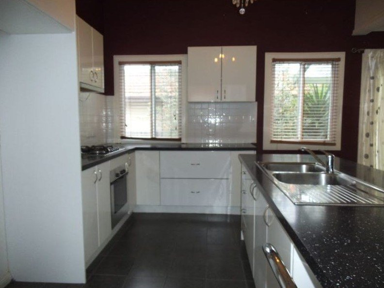 Photo - 877 Sydney Road, Coburg North VIC 3058 - Image 4