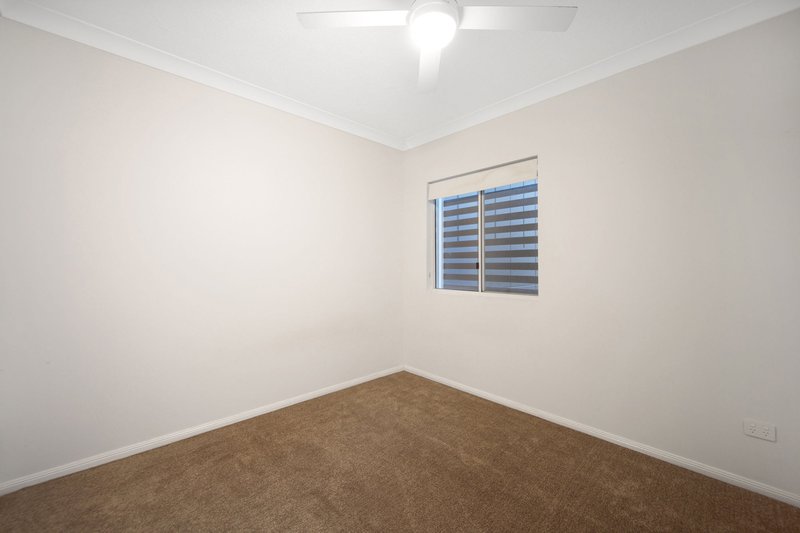 Photo - 8/78 Berrima Street, Wynnum QLD 4178 - Image 11