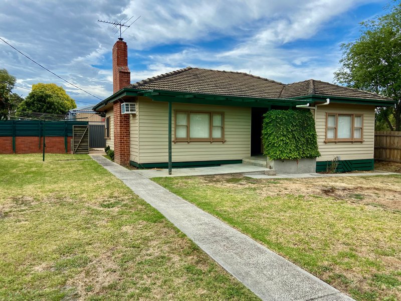 Photo - 878 Mountain Highway, Bayswater VIC 3153 - Image 1