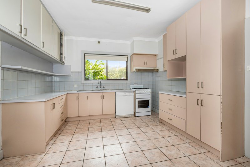 Photo - 878 Mountain Highway, Bayswater VIC 3153 - Image 2