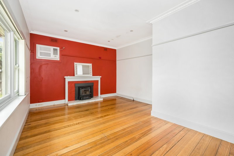 Photo - 878 Mountain Highway, Bayswater VIC 3153 - Image 3