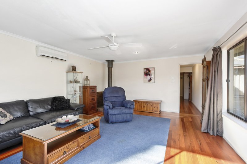 Photo - 878 Warburton Highway, Seville East VIC 3139 - Image 10