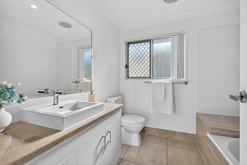 Photo - 87/80 Coora Street, Wishart QLD 4122 - Image 11