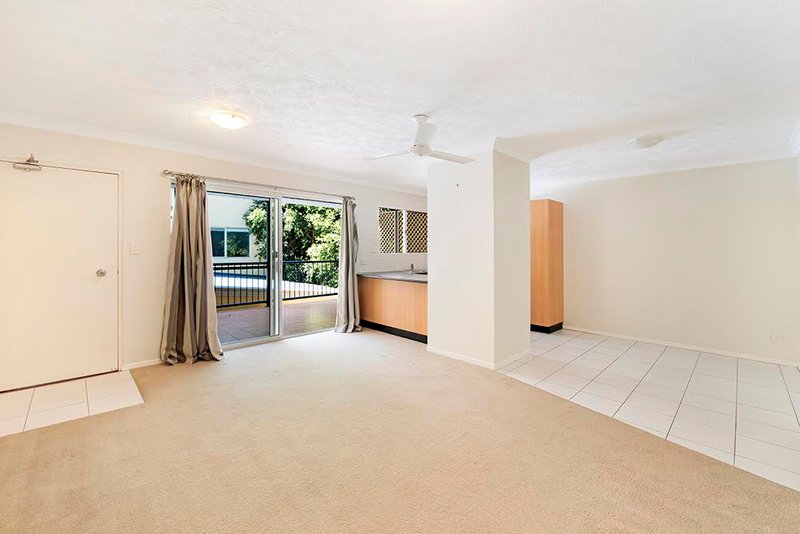 Photo - 8/79 Lawson Street, Morningside QLD 4170 - Image 4