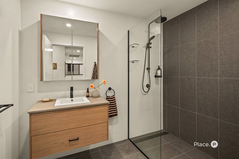 Photo - 8/79 Leitchs Road South, Albany Creek QLD 4035 - Image 14