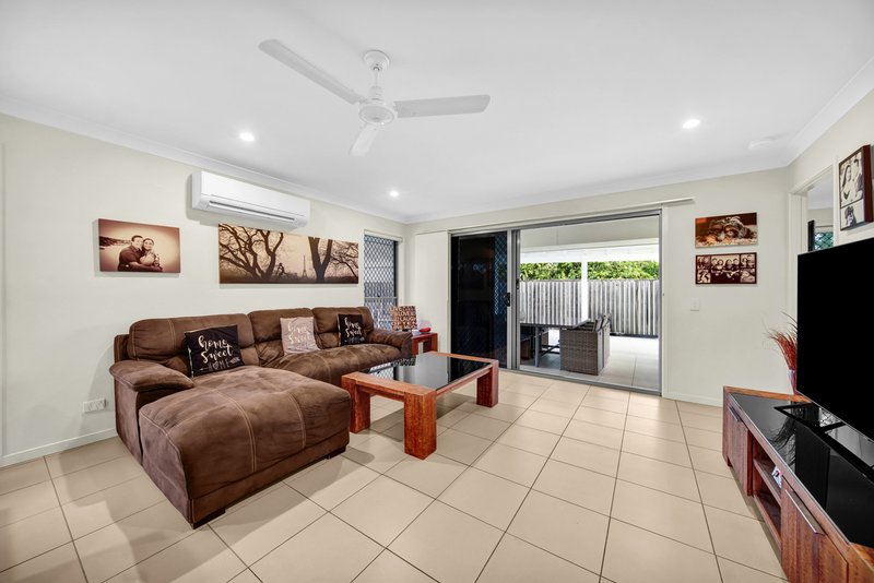 Photo - 87A Brookside Circuit, Ormeau QLD 4208 - Image 3