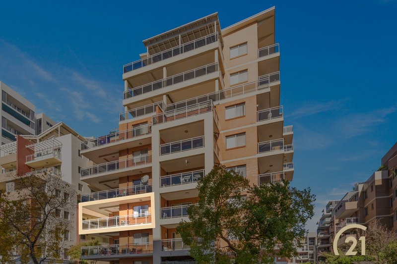 Photo - 8/8-10 Lachlan Street, Liverpool NSW 2170 - Image 1