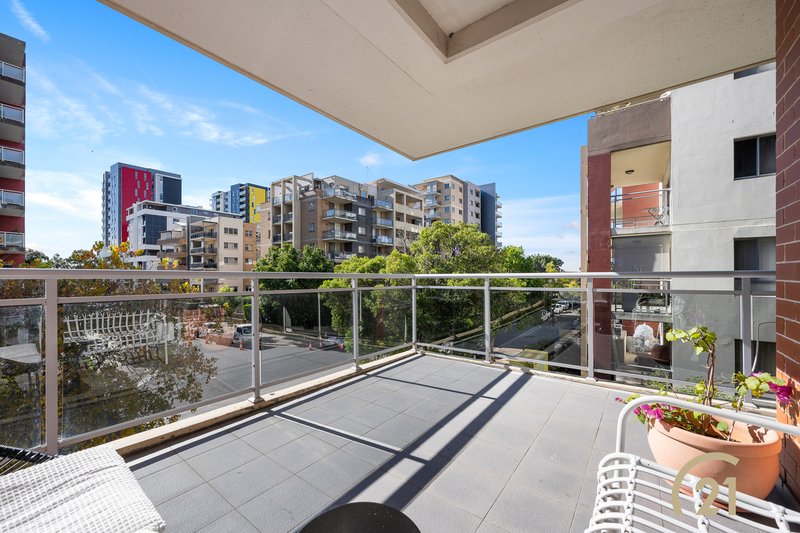 Photo - 8/8-10 Lachlan Street, Liverpool NSW 2170 - Image 10