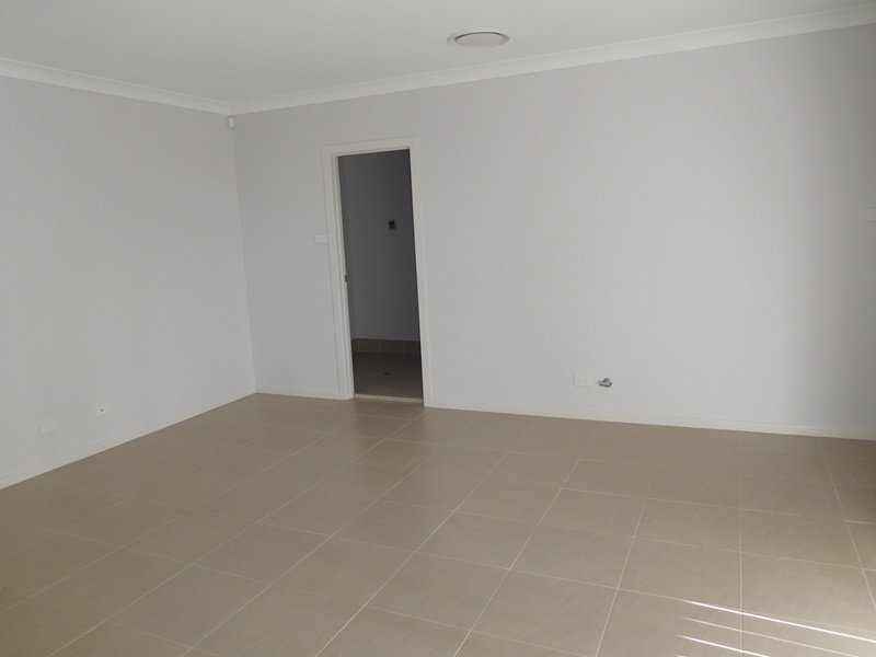 Photo - 88 Arthur Allan Drive, Bardia NSW 2565 - Image 5