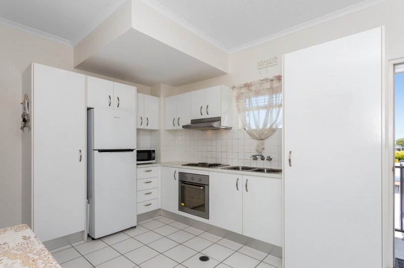 Photo - 8/8 Bayview Terrace, Deception Bay QLD 4508 - Image 5