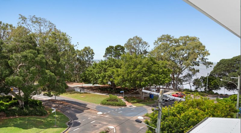 Photo - 8/8 Bayview Terrace, Deception Bay QLD 4508 - Image 9