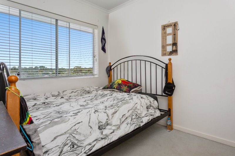 Photo - 8/8 Bayview Terrace, Deception Bay QLD 4508 - Image 12