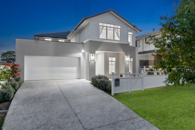 Photo - 88 Chelsea Crescent, Bridgeman Downs QLD 4035 - Image 4