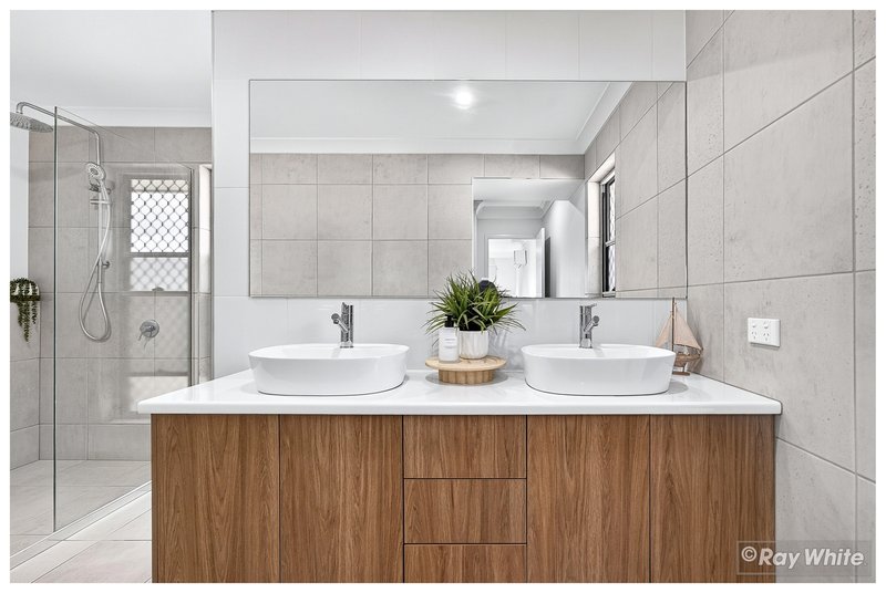 Photo - 88 Clifton Street, Gracemere QLD 4702 - Image 12