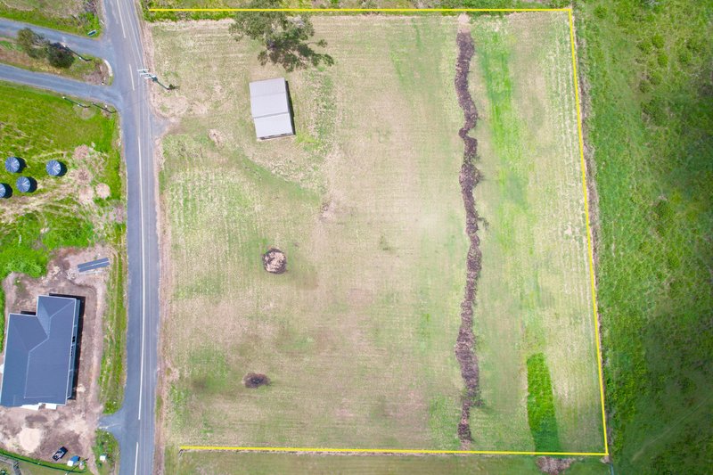 Photo - 88 Coleshill Drive, Alligator Creek QLD 4740 - Image 4