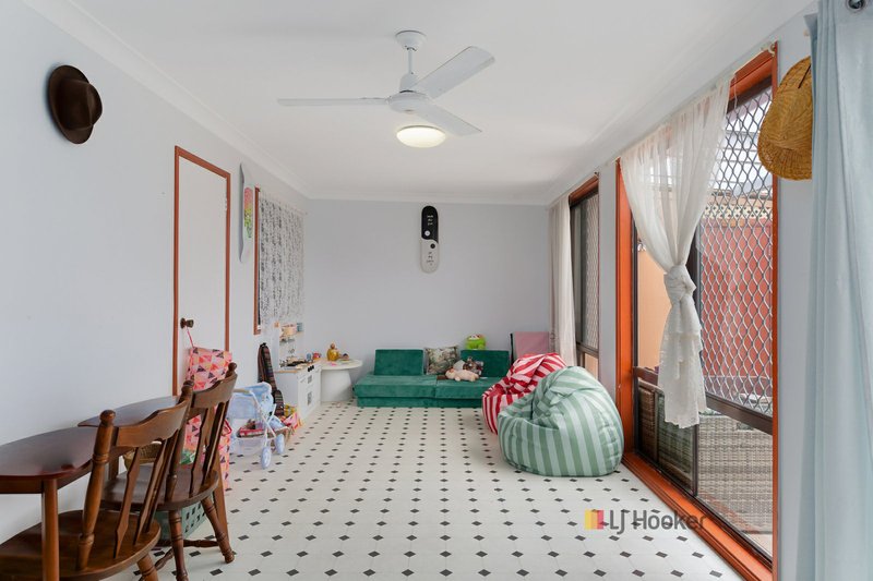 Photo - 88 Coonanga Avenue, Halekulani NSW 2262 - Image 7