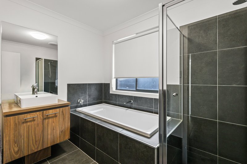 Photo - 88 Correa Street, Munno Para SA 5115 - Image 12