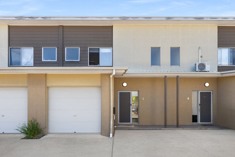 Photo - 8/8 East Street, Kingston QLD 4114 - Image 1