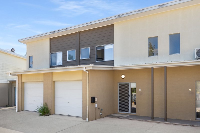Photo - 8/8 East Street, Kingston QLD 4114 - Image 2