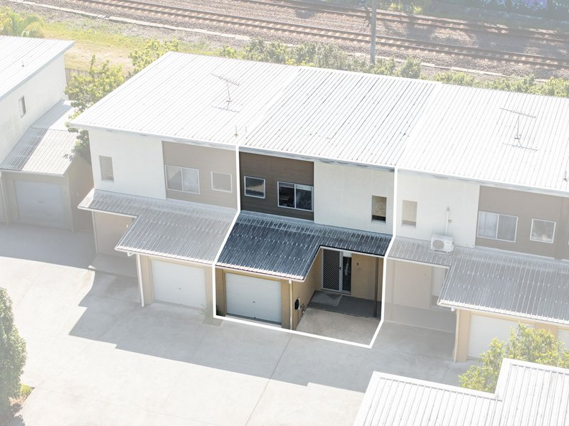 Photo - 8/8 East Street, Kingston QLD 4114 - Image 17