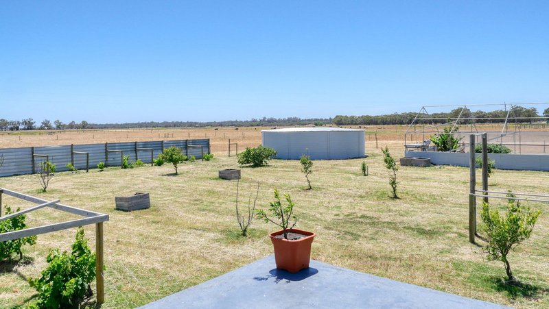 Photo - 88 Edwards Road, Stirling Estate WA 6271 - Image 17