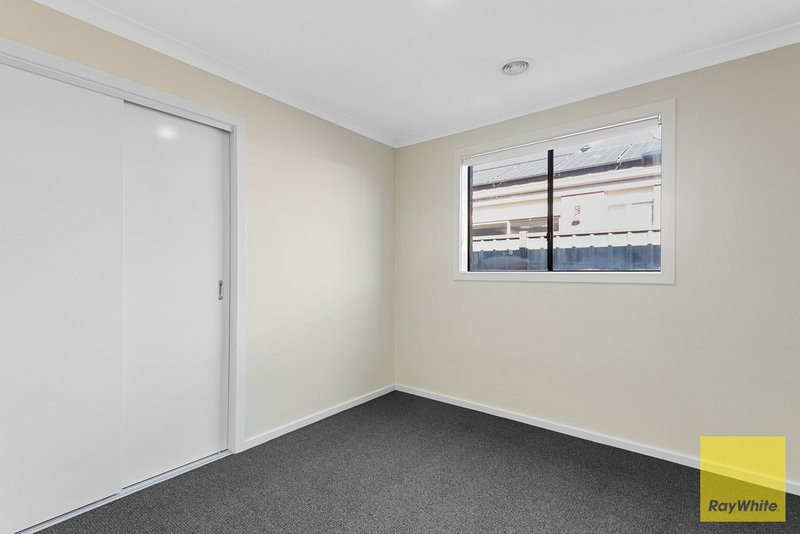 Photo - 88 Emperor Parade, Tarneit VIC 3029 - Image 5