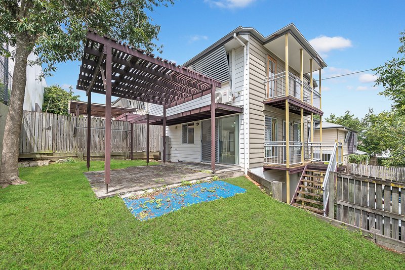 Photo - 8/8 Eric Road, Holland Park QLD 4121 - Image 2