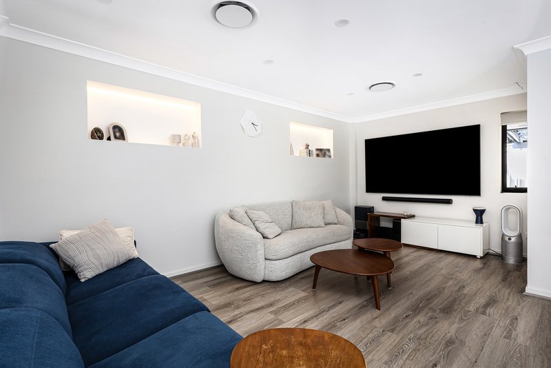 Photo - 88 Farnham Road, Quakers Hill NSW 2763 - Image 5