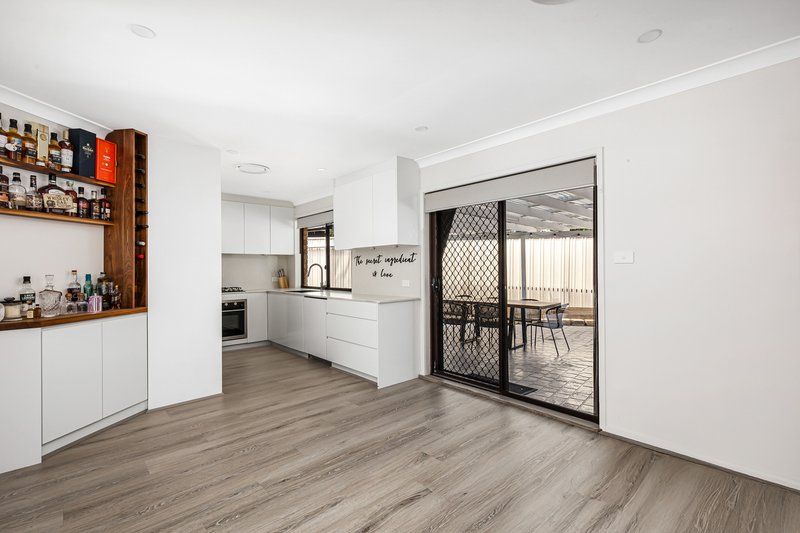 Photo - 88 Farnham Road, Quakers Hill NSW 2763 - Image 7