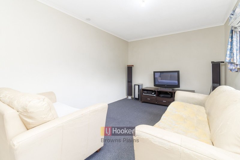 Photo - 88 Flinders Crescent, Boronia Heights QLD 4124 - Image 7