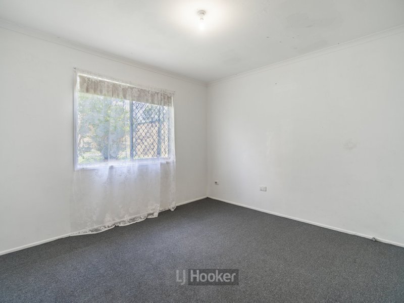 Photo - 88 Flinders Crescent, Boronia Heights QLD 4124 - Image 12