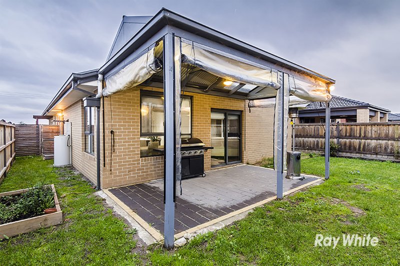 Photo - 88 Glenelg Street, Clyde North VIC 3978 - Image 10